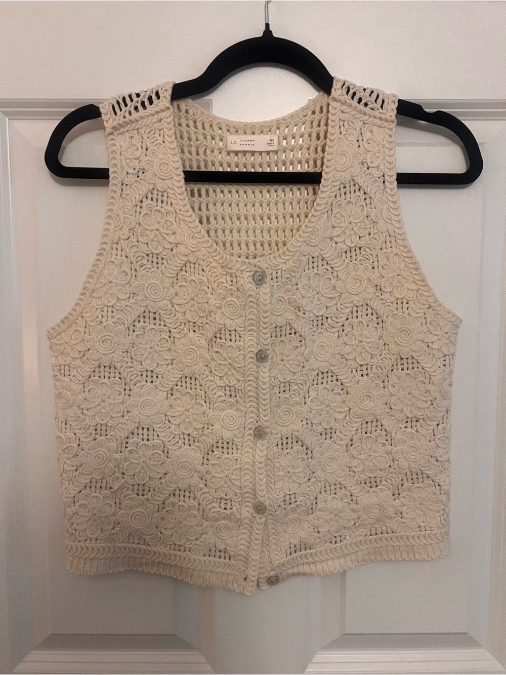 LC Lauren Conrad Cream Crochet Button-Front Tank- NWOT